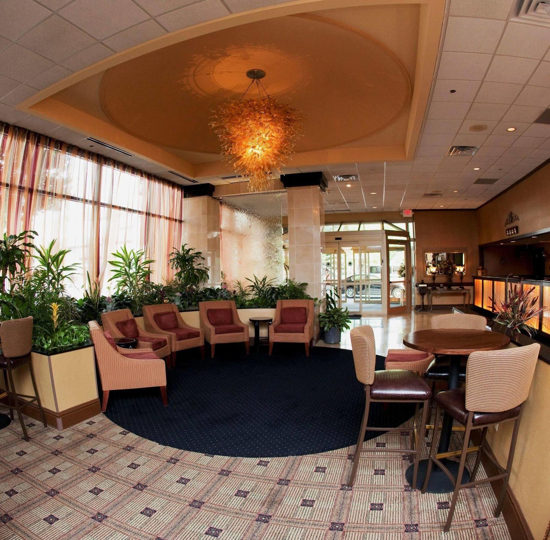 Doubletree By Hilton Poughkeepsie 호텔 외부 사진