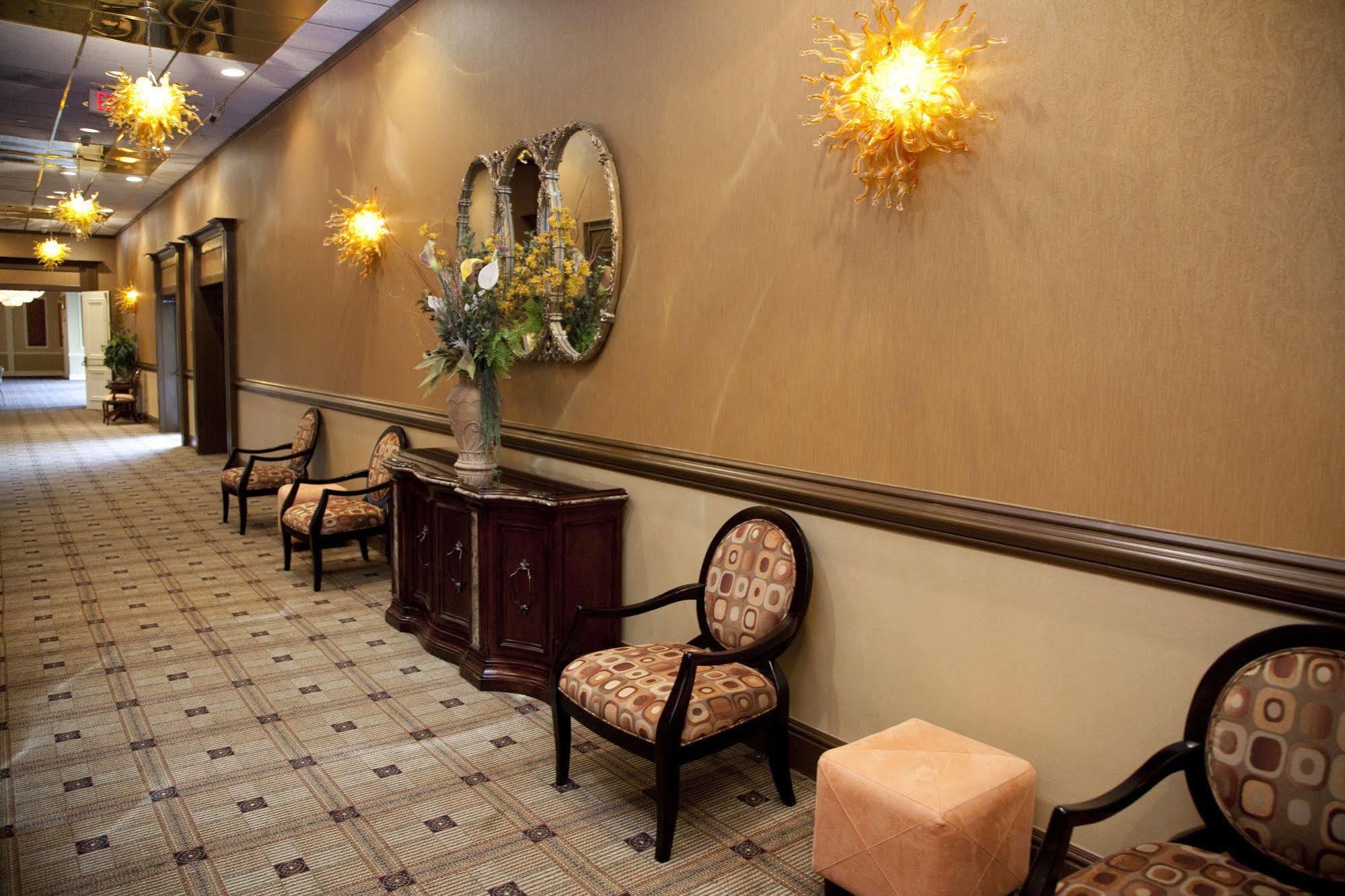 Doubletree By Hilton Poughkeepsie 호텔 외부 사진